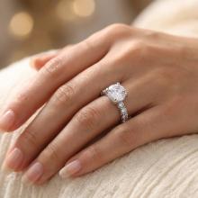 Дамски златен пръстен Queen Victoria Дамски златен пръстен Queen Victoria