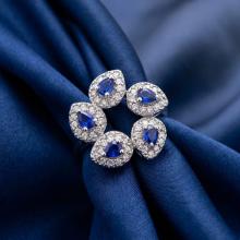 Дамски златен пръстен с циркони