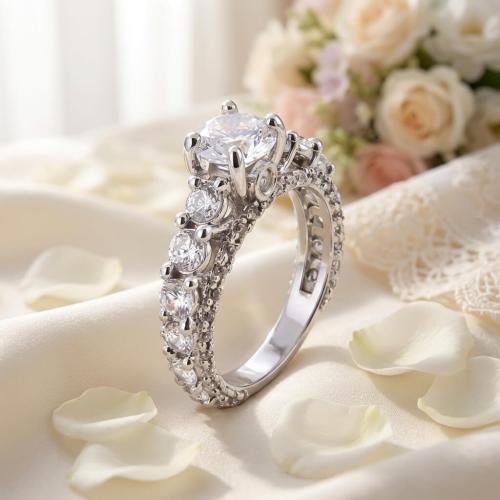 Дамски златен пръстен Queen Charlotte