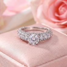 Дамски златен пръстен Queen Charlotte Дамски златен пръстен Queen Charlotte