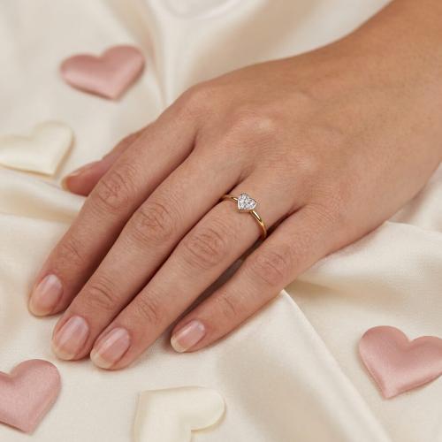 Дамски златен пръстен Love