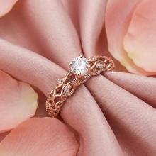 Дамски златен пръстен Queen Isabella Дамски златен пръстен Queen Isabella