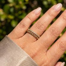 Дамски златен пръстен Differences