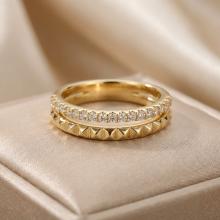 Дамски златен пръстен Differences