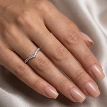 Дамски златен пръстен Корона Дамски златен пръстен Корона