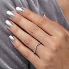 Дамски златен пръстен Корона Дамски златен пръстен Корона