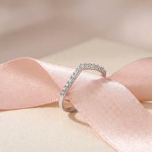 Дамски златен пръстен Корона Дамски златен пръстен Корона