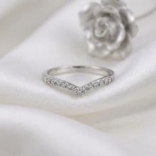 Дамски златен пръстен Корона Дамски златен пръстен Корона