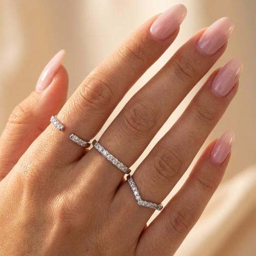 Дамски златен пръстен