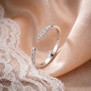 Дамски златен пръстен