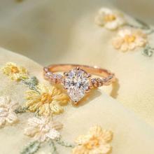 Дамски златен пръстен Queen Berenice Дамски златен пръстен Queen Berenice