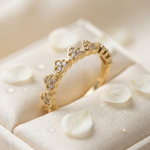 Дамски златен пръстен Сърца