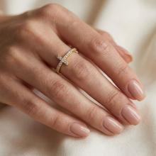 Дамски златен пръстен Cross