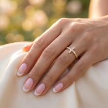 Дамски златен пръстен Cross