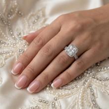 Дамски златен пръстен Queen Elizabeth