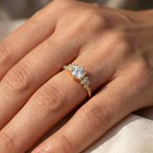 Дамски златен пръстен Queen Alexandra Дамски златен пръстен Queen Alexandra