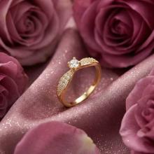 Дамски златен пръстен Queen Mary