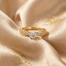 Дамски златен пръстен Queen Mary