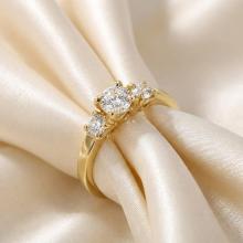 Дамски златен пръстен Queen Claude