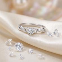 Дамски златен пръстен Queen Beatrix Дамски златен пръстен Queen Beatrix