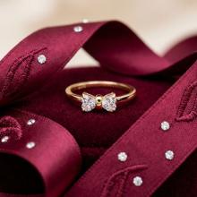 Дамски златен пръстен Панделка