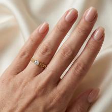 Дамски златен пръстен Queen Christina