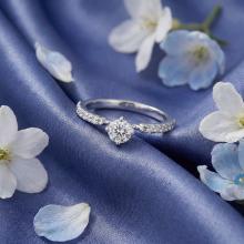 Дамски златен пръстен Queen Zenobia