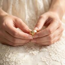 Брачна халка H10003