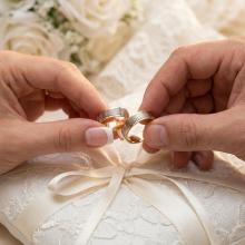 Брачна халка H10300