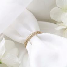 Брачна халка с циркони