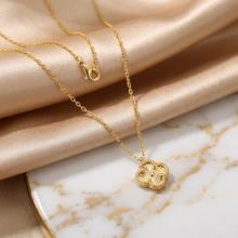 Златно колие Диамантена детелина-11мм