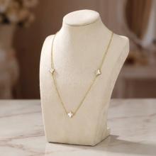 Златно колие Детелинки с бял седеф