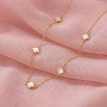 Златно колие Детелинки с бял седеф Златно колие Детелинки с бял седеф