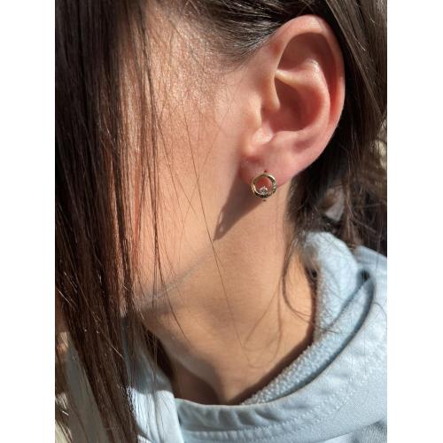 Златни обеци Камък