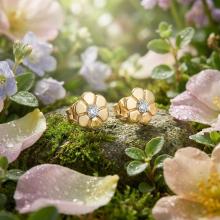 Златни детски обеци Flowers