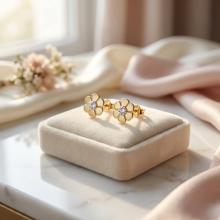 Златни детски обеци Flowers