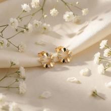 Златни обеци Love in Circle Златни обеци Love in Circle