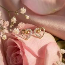 Златни обеци Любов с бели циркони Златни обеци Любов с бели циркони