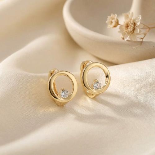 Златни обеци Камък