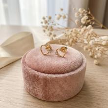 Златни обеци Любов Златни обеци Любов