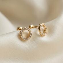 Златни обеци Карма