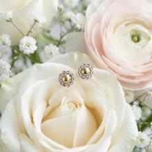 Златни детски обеци Flowers