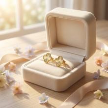 Златни обеци Диамантени Детелини