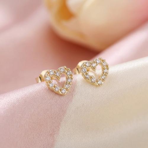 Златни обеци Сърца с циркони
