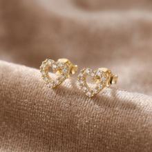 Златни обеци Сърца с циркони Златни обеци Сърца с циркони