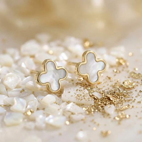 Златни обеци Бял Седеф