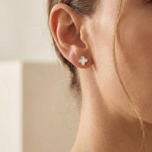 Златни обеци Бял Седеф