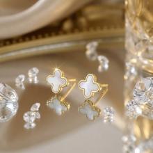 Златни обеци Бял Седеф