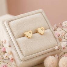 Детски златни обеци Baby Love Детски златни обеци Baby Love