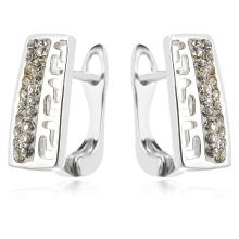 Сребърни обеци Vers с кристали от Sw® Crystal